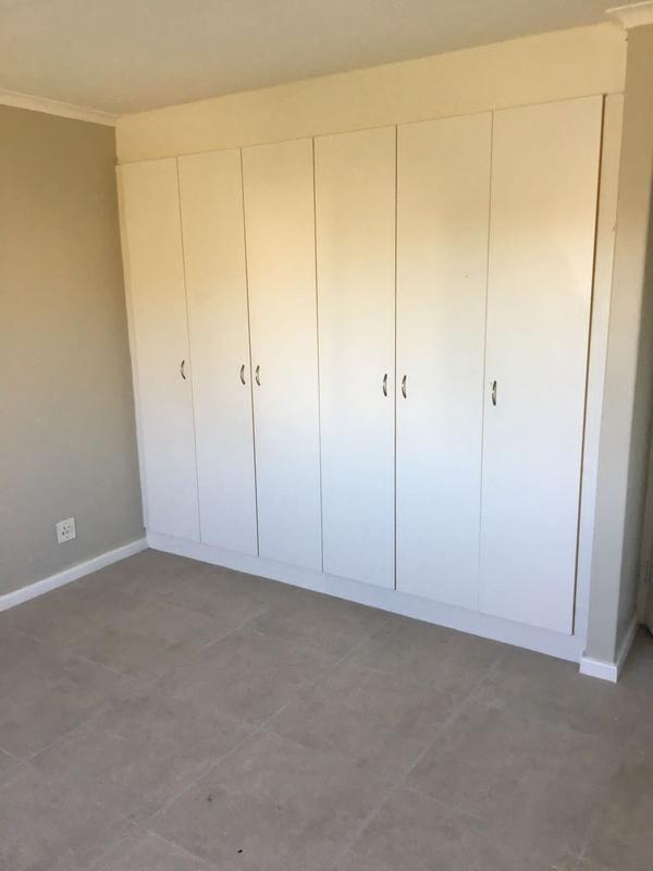 To Let 2 Bedroom Property for Rent in Parklands Western Cape